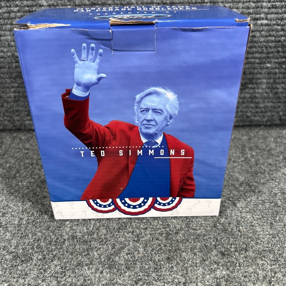 St. Louis Cardinals Hall of Fame Matt Holliday Bobblehead Mystery SGA Car Parade - Picture 4 of 12